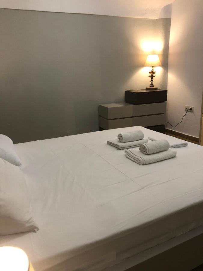 Amaryllis Suites Santorini Fira  Exterior foto